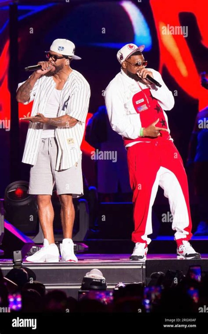 Failure Of De La Soul And Ghostface Killah To Perform Riles Concertgoers At The Millennium Center