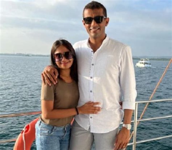 Farveez Maharoof Bio, Age, Family, Career, Net Worth, relationship, Social Media, & Stats