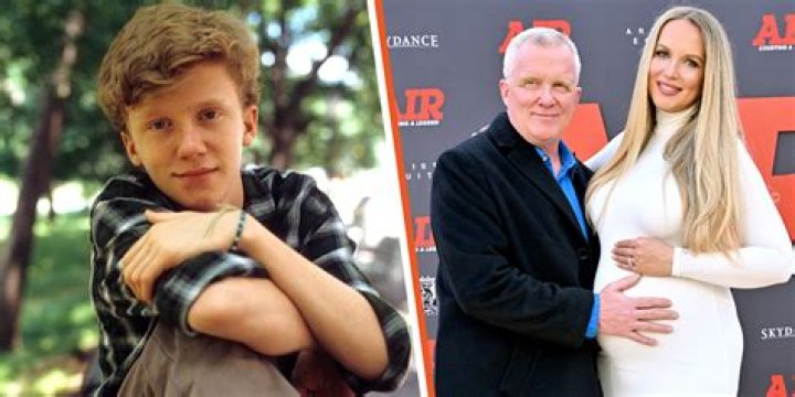 Jake Ryan From "Sixteen Candles" Has a Model Daughter. See Her Now.