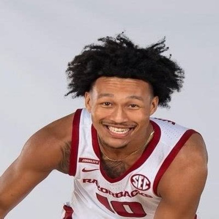 Jaylin Williams Basketball Salary and Earnings (Bio, Age, Family, Height, Affair, Girlfriend, Stats)