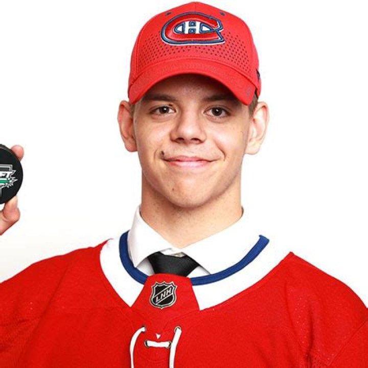 Jesperi Kotkaniemi Biography-salary, net worth, married, affair, relationship, dating, age, career, earnings, contract, stats