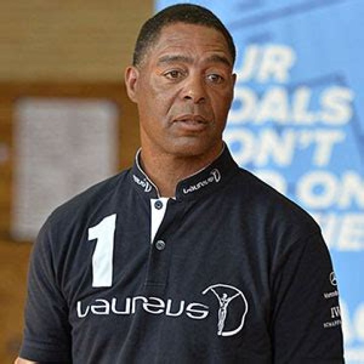 Marcus Allen Bio-salary, net worth, married, wife, divorce, girlfriend, children, relationship, career, age, nationality, height, facts