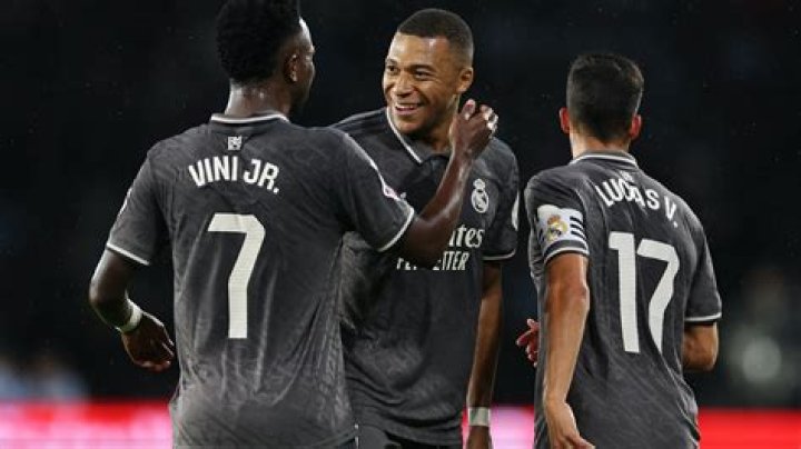 Vinícius Júnior is the Second-highest-earning teenager; How much is his annual salary in 2019?