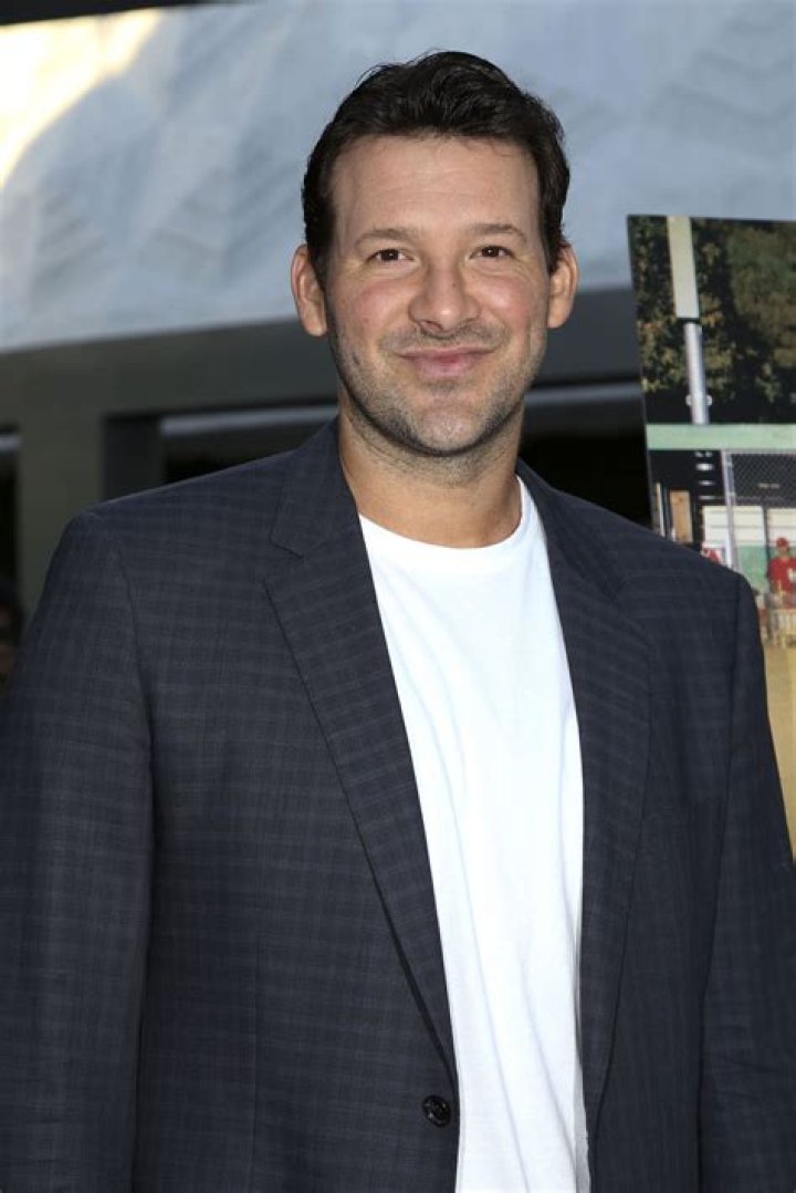 Where Did Tony Romo Grow Up?