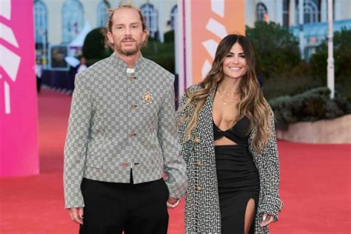 Who is Alison Victoria Dating Now